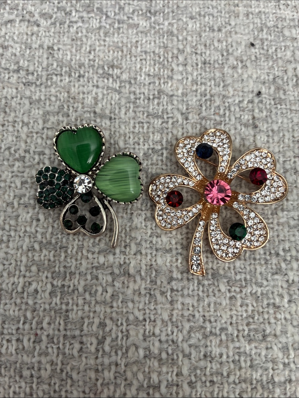 Green and Multicolor Crystal Clover Brooch Set - Women Jewelry